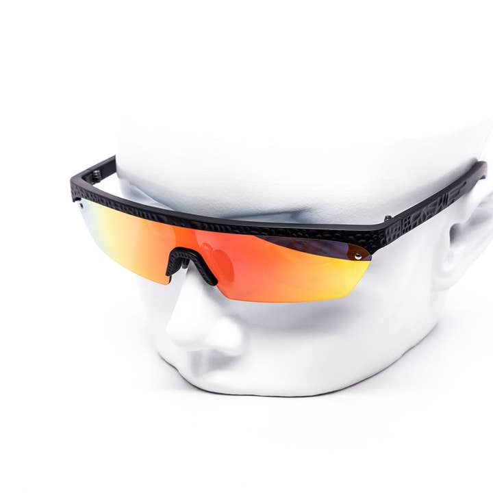 Lunettes de soleil Wraparound Nugget Retro Future Sports pour la vente par Still Friday