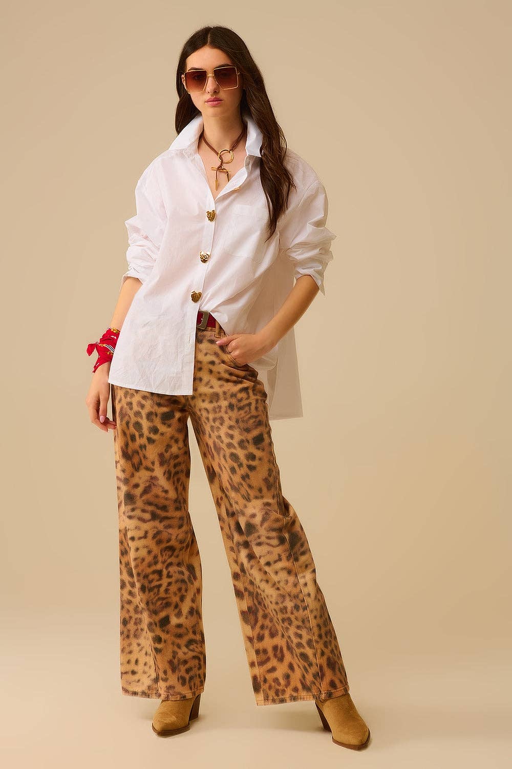 White Oversized Blouse with Gold Heart Buttons for wholesale on Faire3