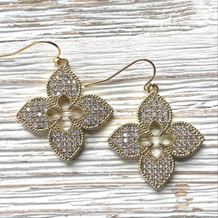 VB&CO Designs Handmade Jewelry - Wholesale Dangle Earrings - Quatrefoil clover designer style jewelry boutique trendyÂ