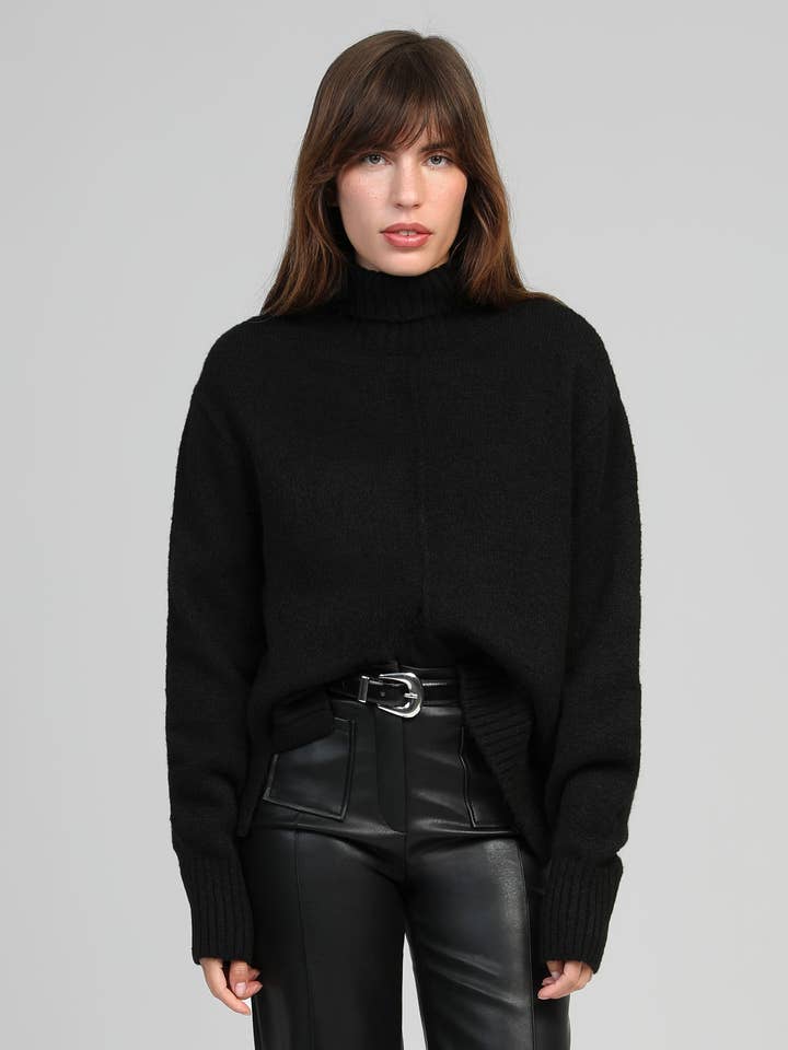 An'ge – Engroshandel Pullover - Dame – TRÆK LIPY sort