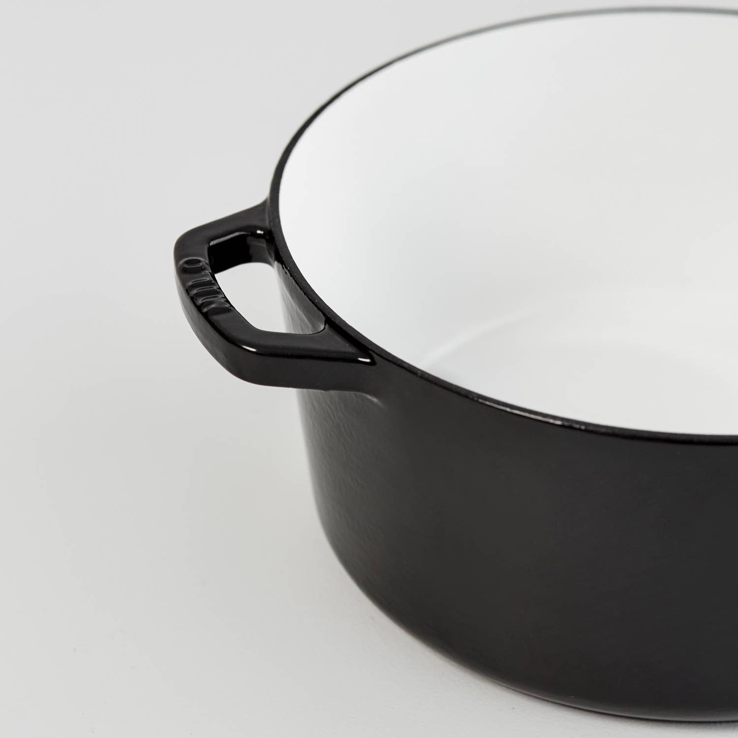 Kana - Wholesale Cooking Pot - Milo 5.5 Qts | Classic Dutch Oven25
