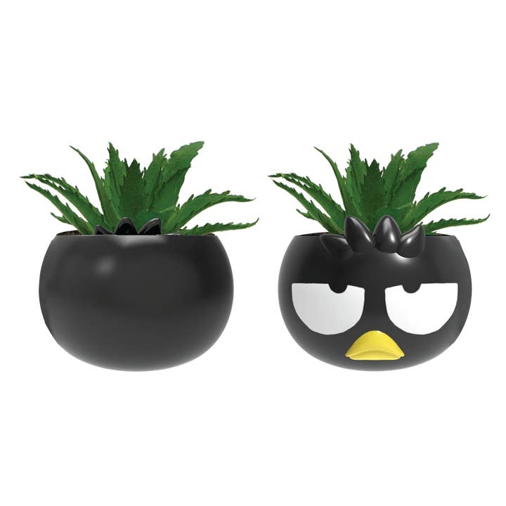 Silver Buffalo - Vente Plantes artificielles - Mini jardinière en céramique Sanrio Badtz Maru