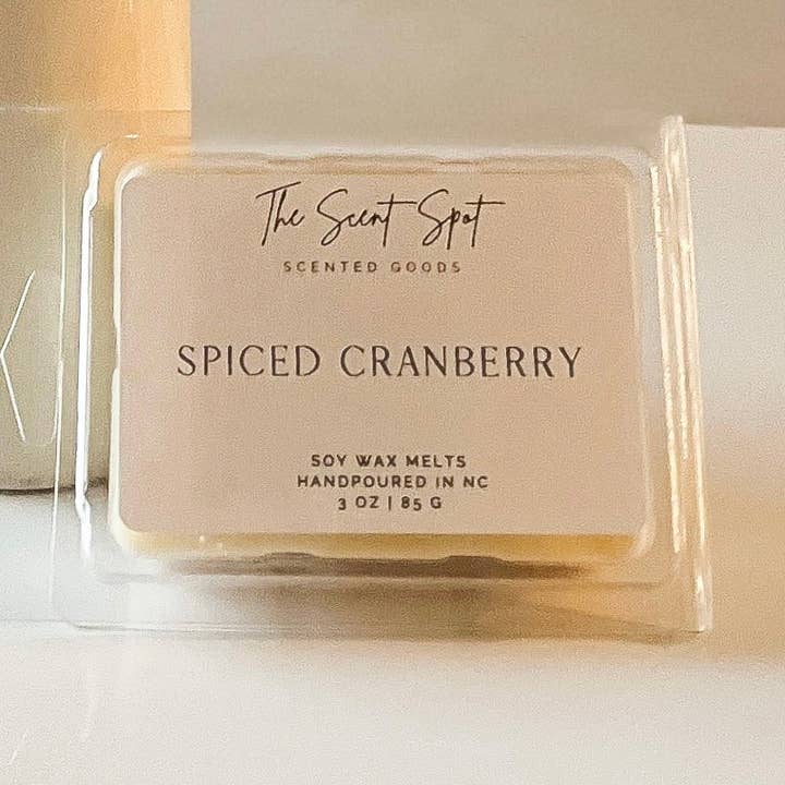 La cera di mirtillo rosso speziata si scioglie per la vendita all'ingrosso da parte di The Scent Spot