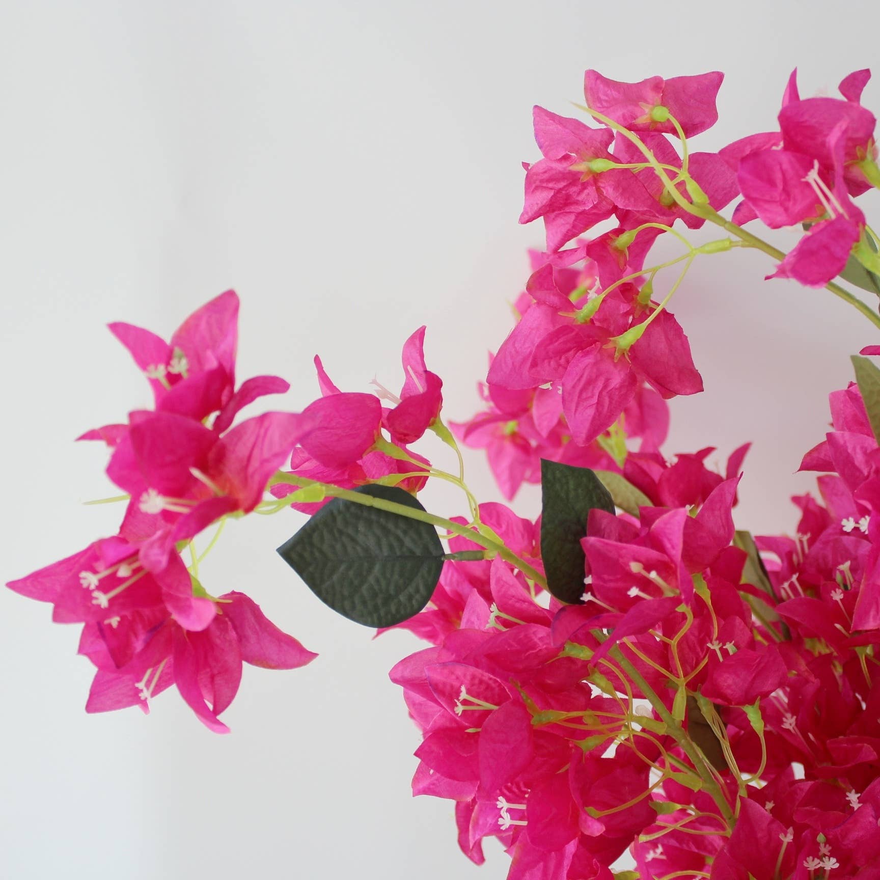 ACNITE(We cover U.S. import duties) - Vendita all'ingrosso Fiori finti - Composizione floreale per matrimonio con bouganville rosa di 120flowers9