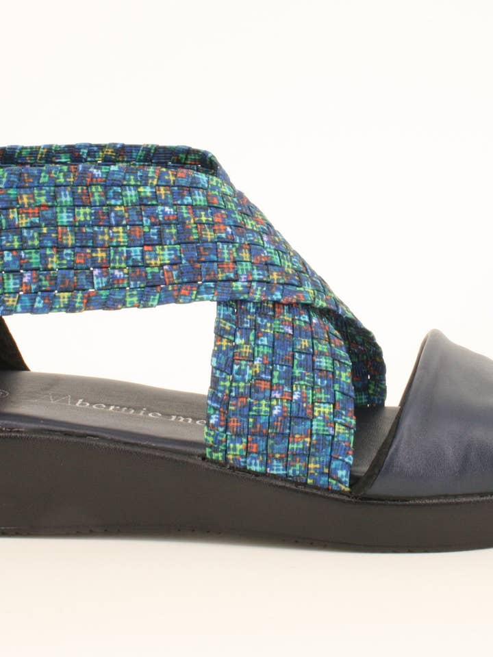 Laura - Oceano per la vendita all'ingrosso da parte di Bernie Mev