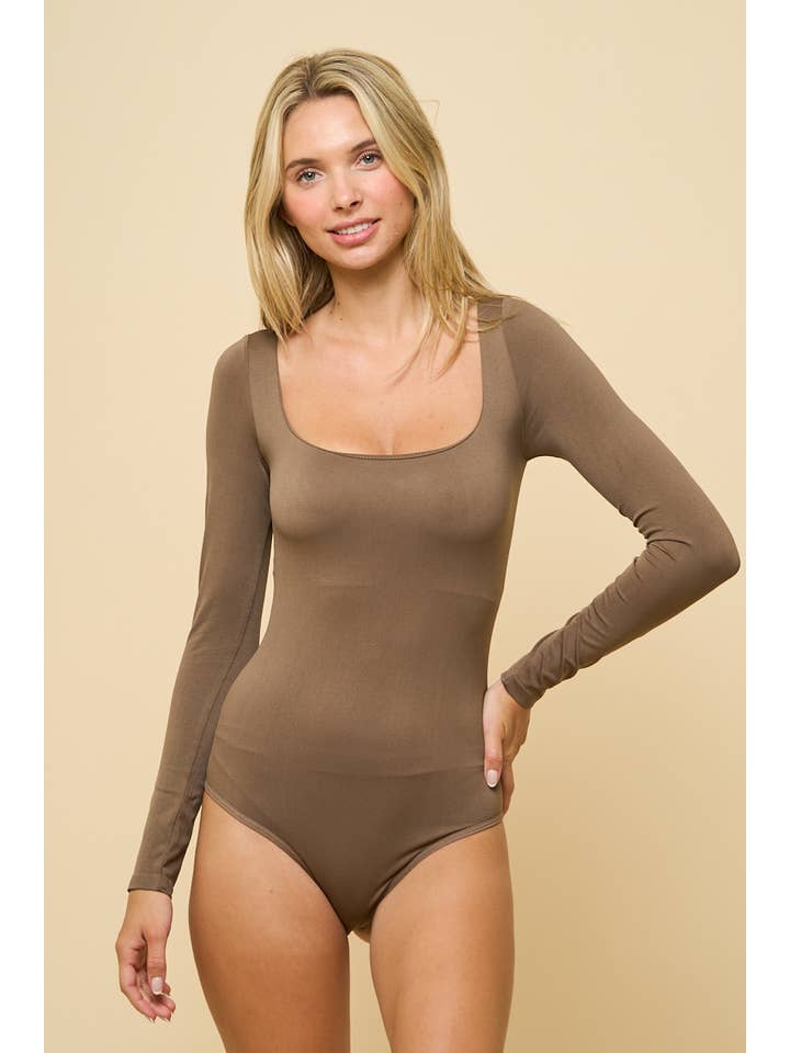 ANWND - Wholesale Bodysuit - Women's - 53718 - SQUARE NECK LONG SLEEVES SEAMLESS BODYSUIT