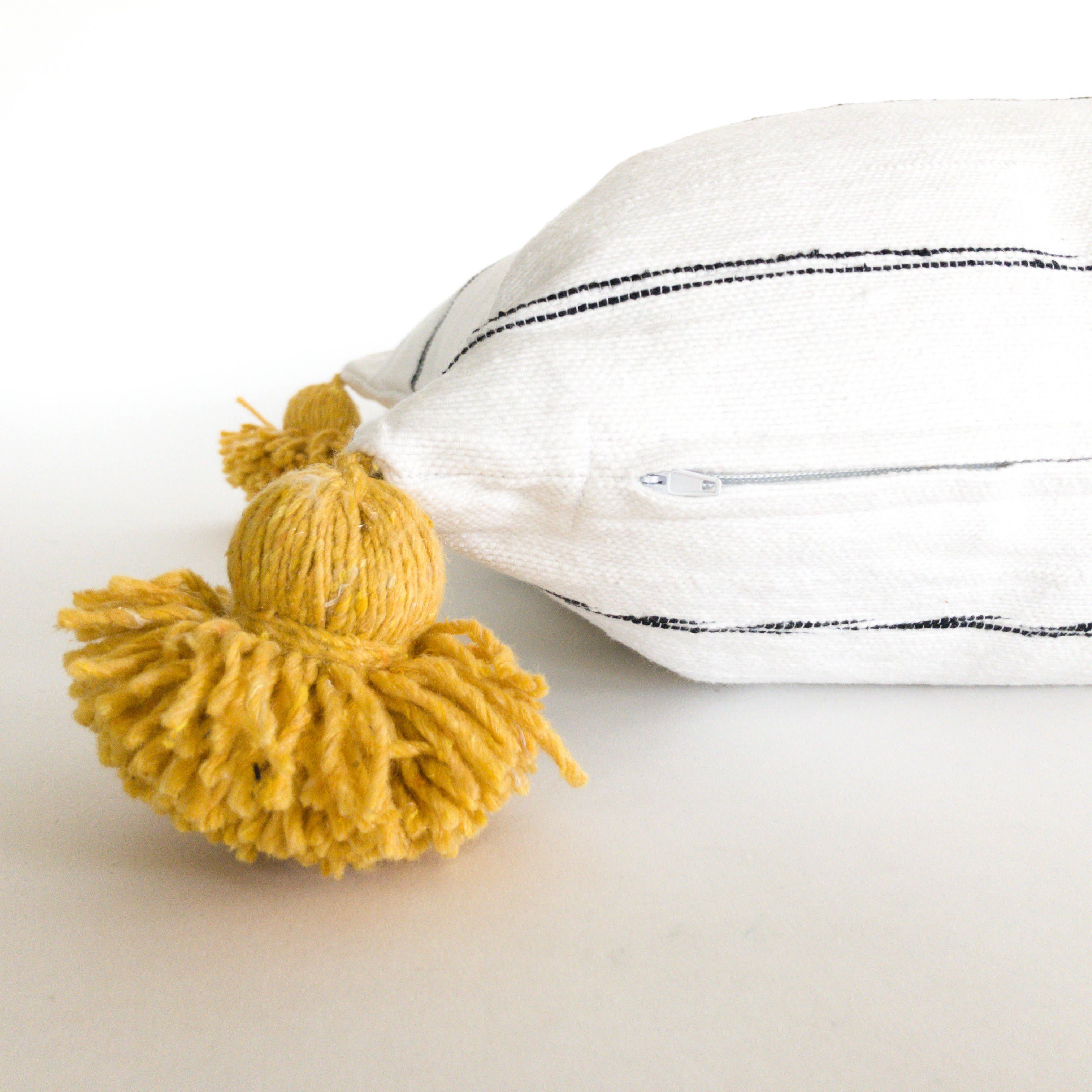 Heddle & Lamm - Wholesale Throw Pillow Cover - Illi Pillow Cover3