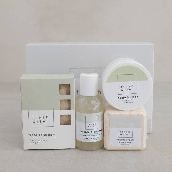 The Fresh Wife Soap Company - Wholesale Bath & body set - Vanilla | Cozy & Sweet Gift Set1