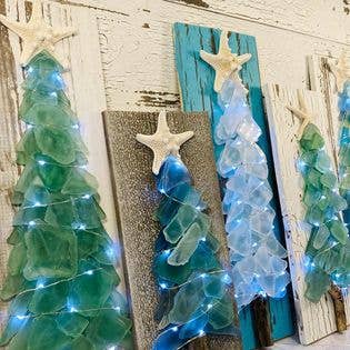 A SEAGLASS CREATION/SALTY SIGNS DESIGNS - Wholesale Artificial Christmas Tree - Shabby Plank Seaglass Christmas Tree - 14 in