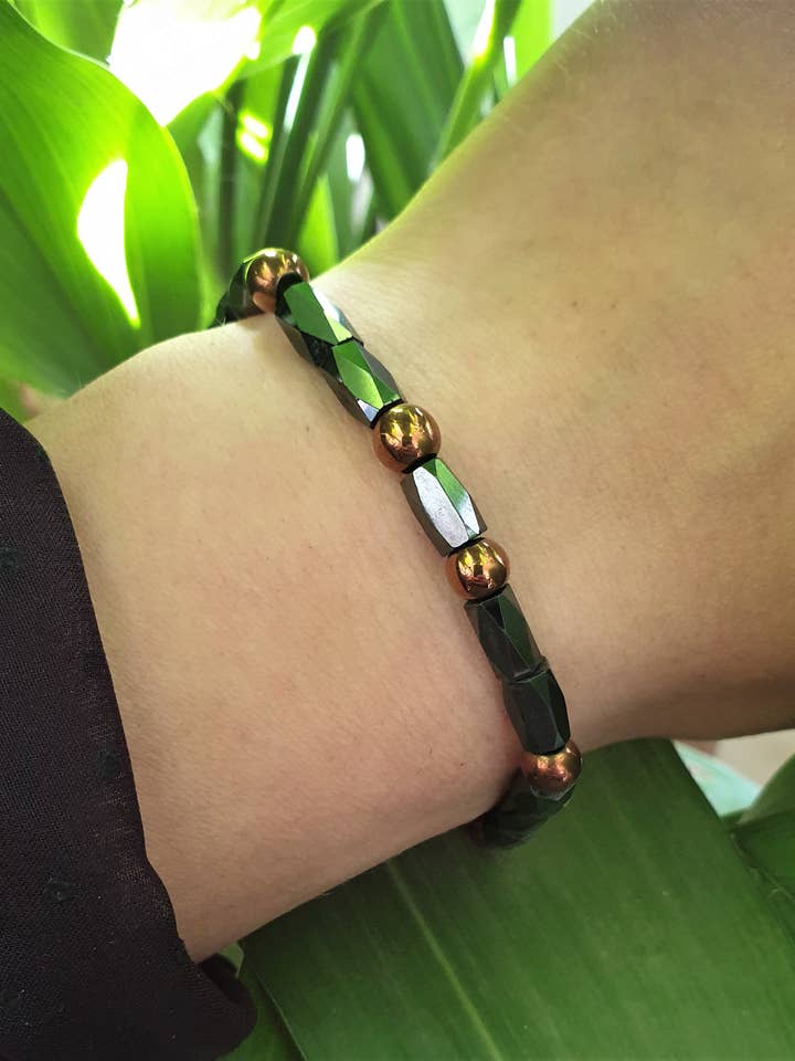 braccialetto magnetico bloodstone per la vendita all'ingrosso da parte di Lapiseum