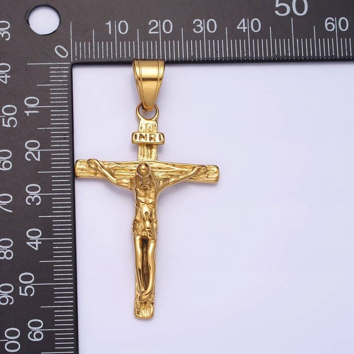 Aim Eternal - Wholesale Individual Charm/Pendant - Stainless Steel INRI Jesus Crucifix Wood-Textured Religious Cross Pendant in Gold & Silver | P-11121