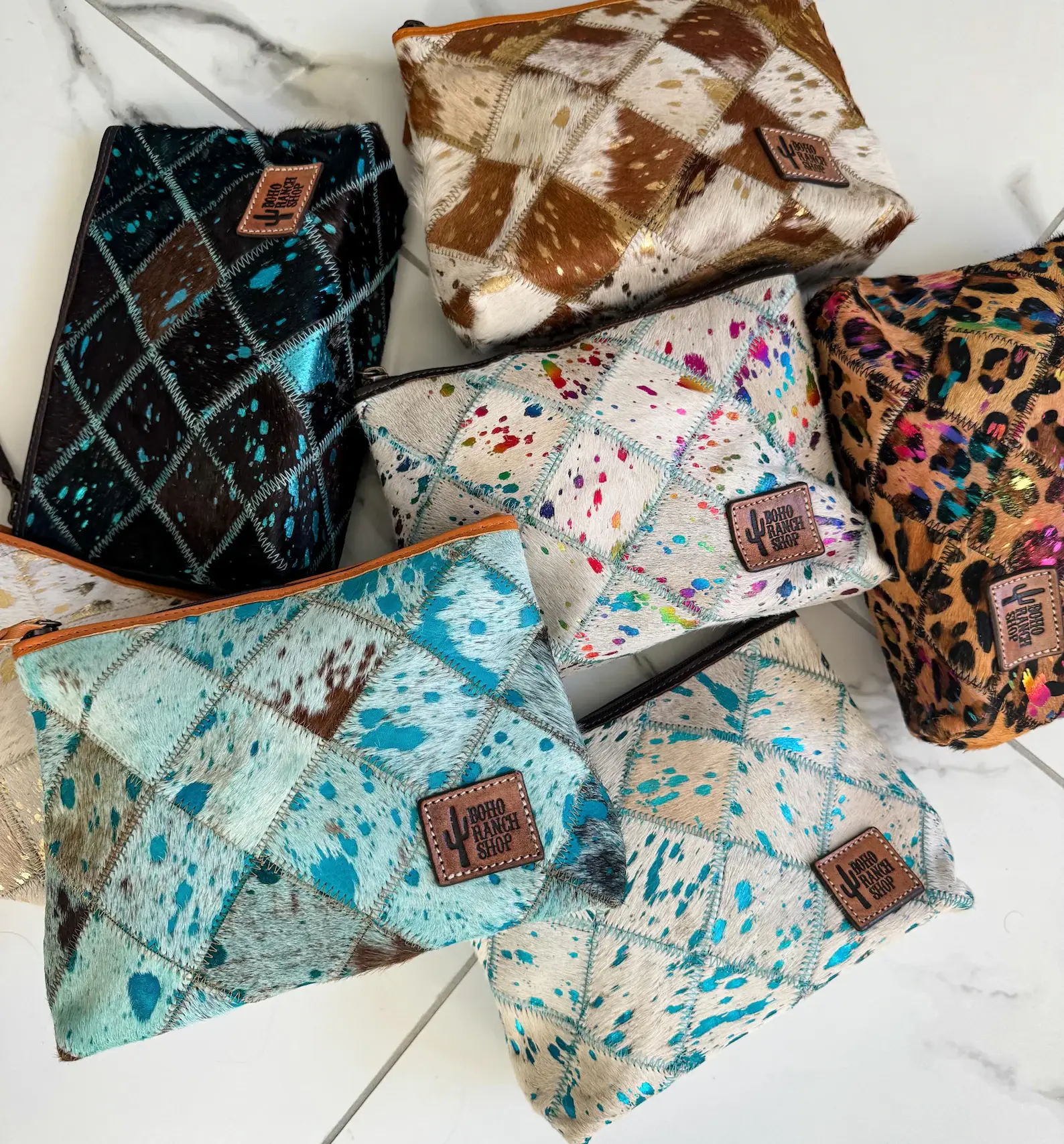 Boho Ranch Shop - Venta al por mayor Bolsa para maquillaje - Neceser de viaje de piel de vaca a cuadros estilo occidental0