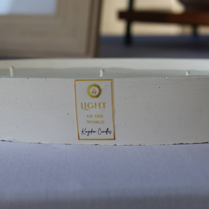 Light of the World Candle Studio - Vente Bougie en bocal - Bougie Eucalyptus, Vanille, Lavande | Marcher sur l'eau |5