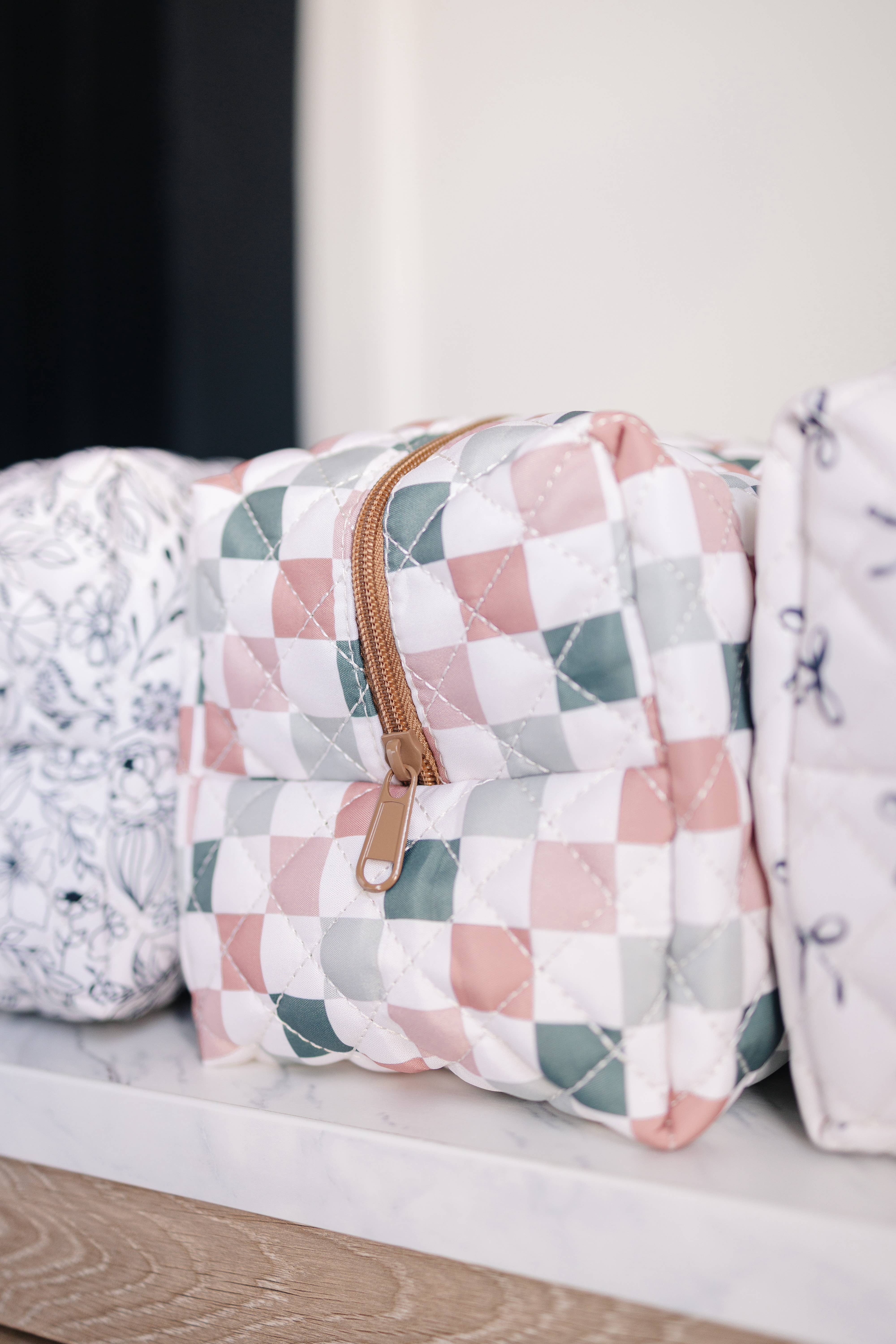 Frederick Family Co. - Wholesale Makeup/Cosmetic Bag - Quilted Carry All Pouch for Women – Large Makeup Organizer Bag, Stand Up Toiletry Case, Wide Zipper Opening, Cute Travel Pouch18