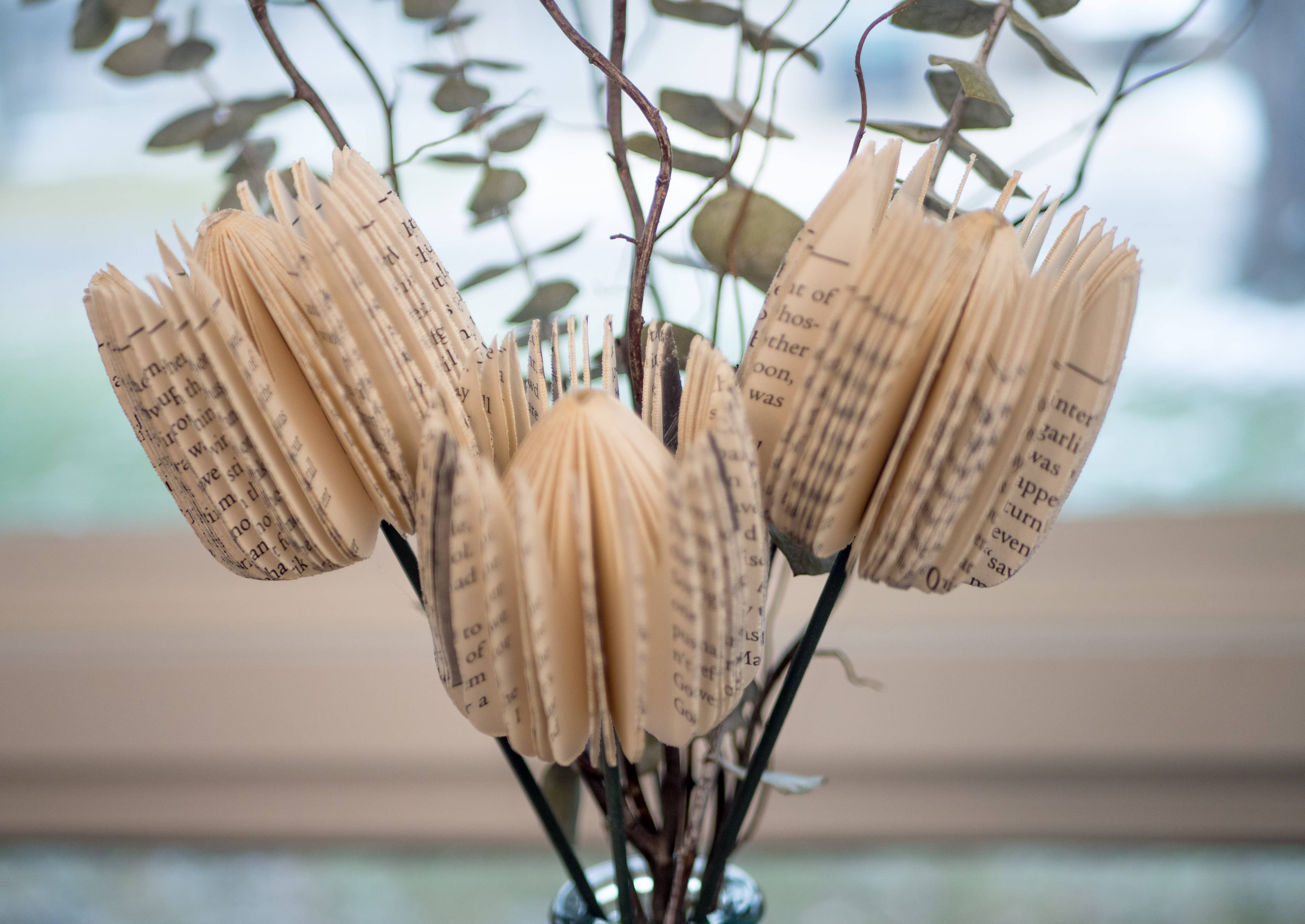 Root To Vine - Wholesale Artificial Flowers - Valentines Flower Book Stems--Mothers Day Gift1