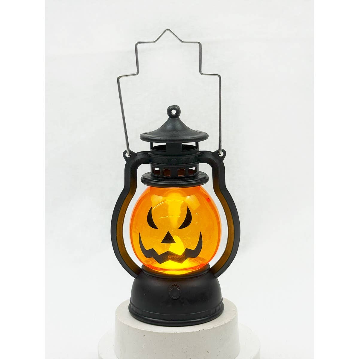 ORANGE Mini-lanterne citrouille à thème Halloween en vente sur Faire1