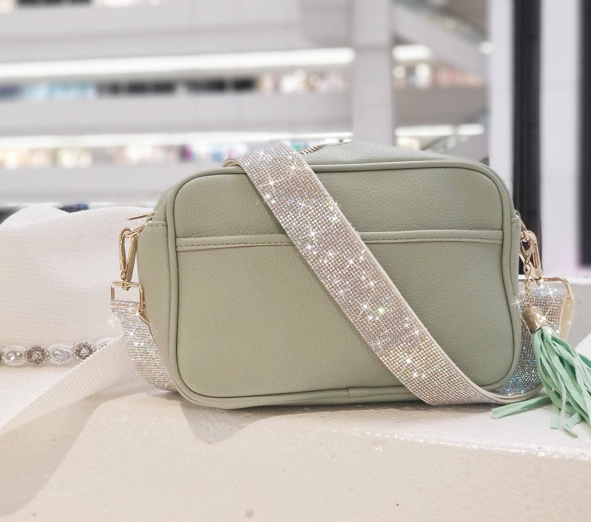 MiMi Wholesale - Wholesale Bag Strap - Women's - RS038 Sparkling Rhinestone Strap0