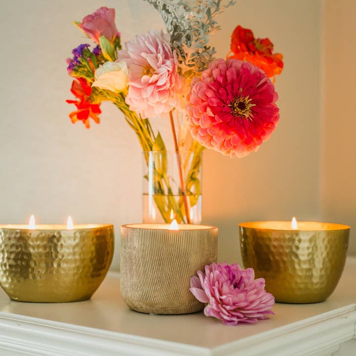 The SOi Company - Wholesale Jar/Filled Candle - Amber & Teakwood Concrete Metallic brushed Candle 15oz