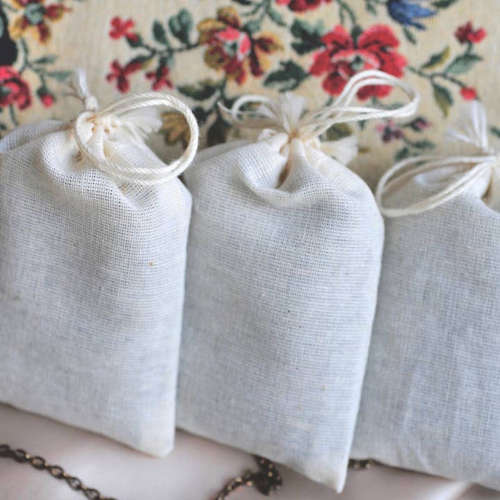 The Queen's TEApothecary - Wholesale Sachet - Lavender Sachet | Aromatherapy Drawer Bags | Pillow Sachet