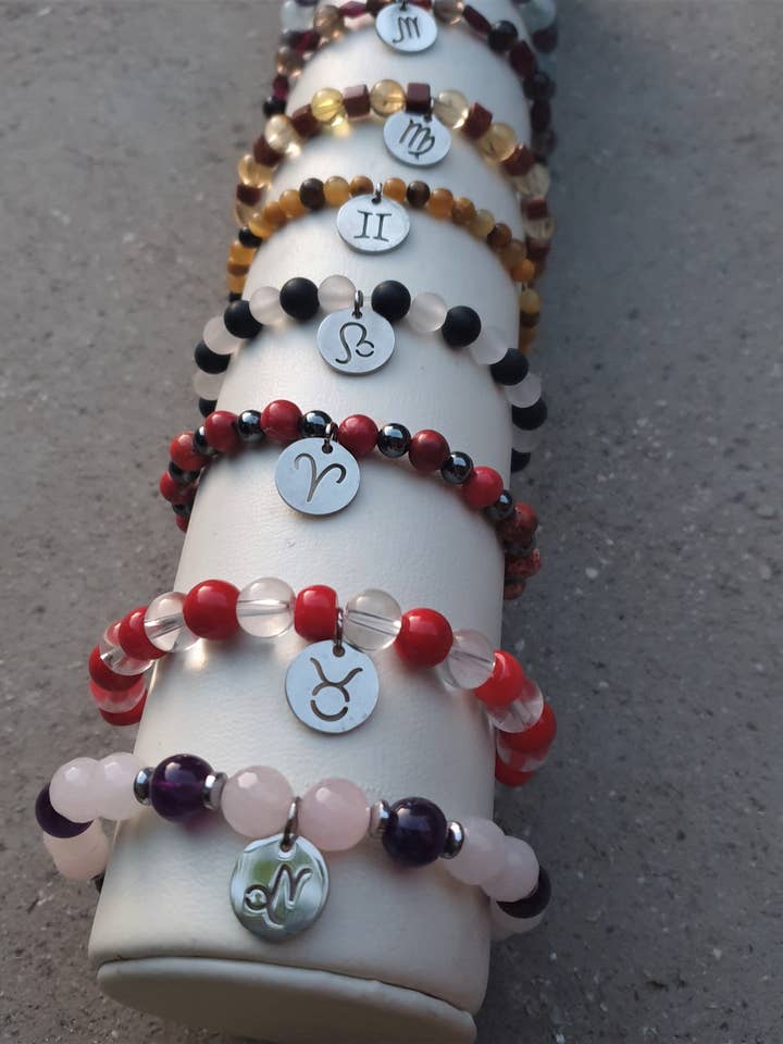 Sternzeichen Heilstein Armband Set 1 für den Großhandel von Lapiseum