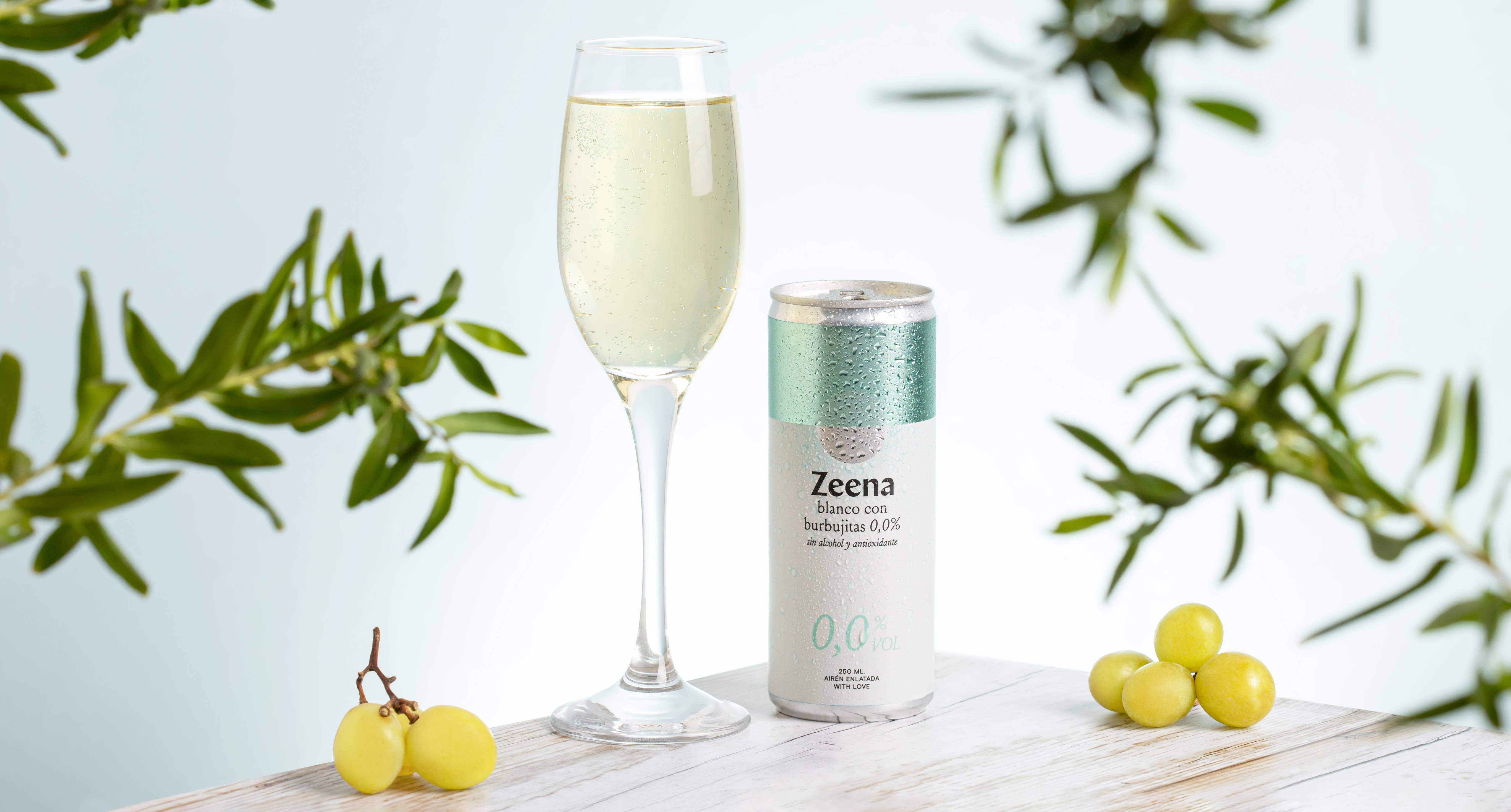 Zeena - Wholesale Non-Alcoholic Spirits/Wine/Beer - Alcohol-free wine 0.0% sparkling white (Pack 24 cans 250ml)2