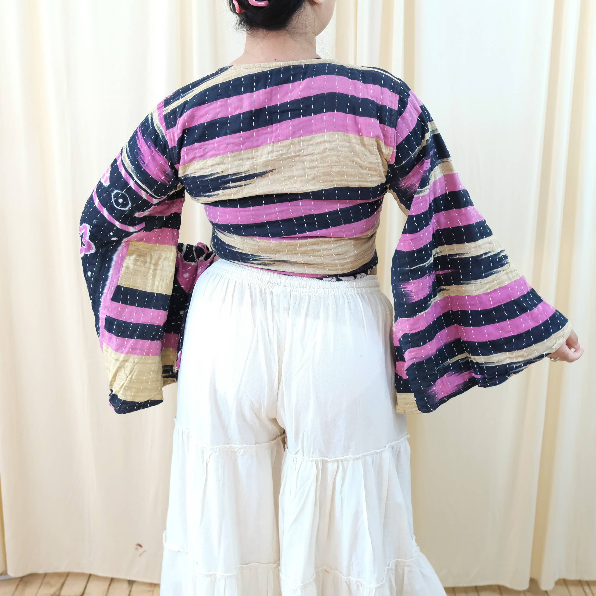 Karma Nepal Crafts - Vendita all'ingrosso Camicetta - Donna - Top Avvolgente Boho Kantha24