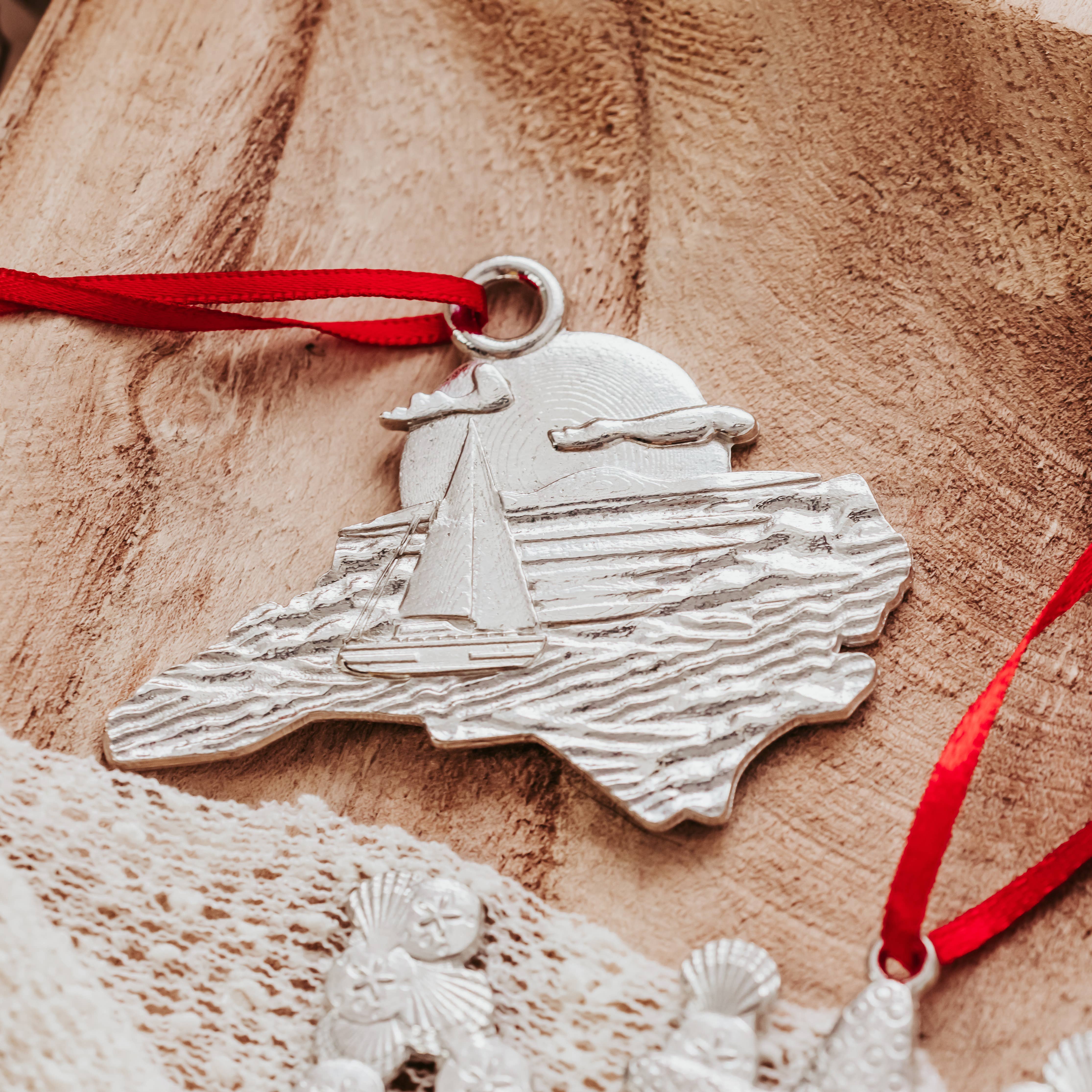 House of Morgan Pewter - Vente Lots de décorations - Cadeaux de la Caroline du Nord - Voilier - Seashell - Sand Dollar0