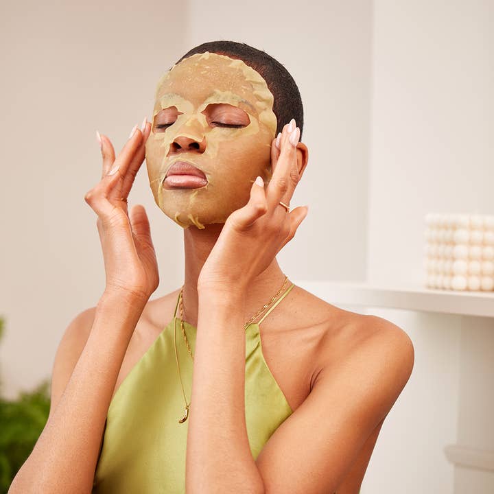 Vitamasques – wholesale Skincare face mask – SUPERFOOD MATCHA CLEAR & CALM ANTIOXIDANT FACE SHEET MASK