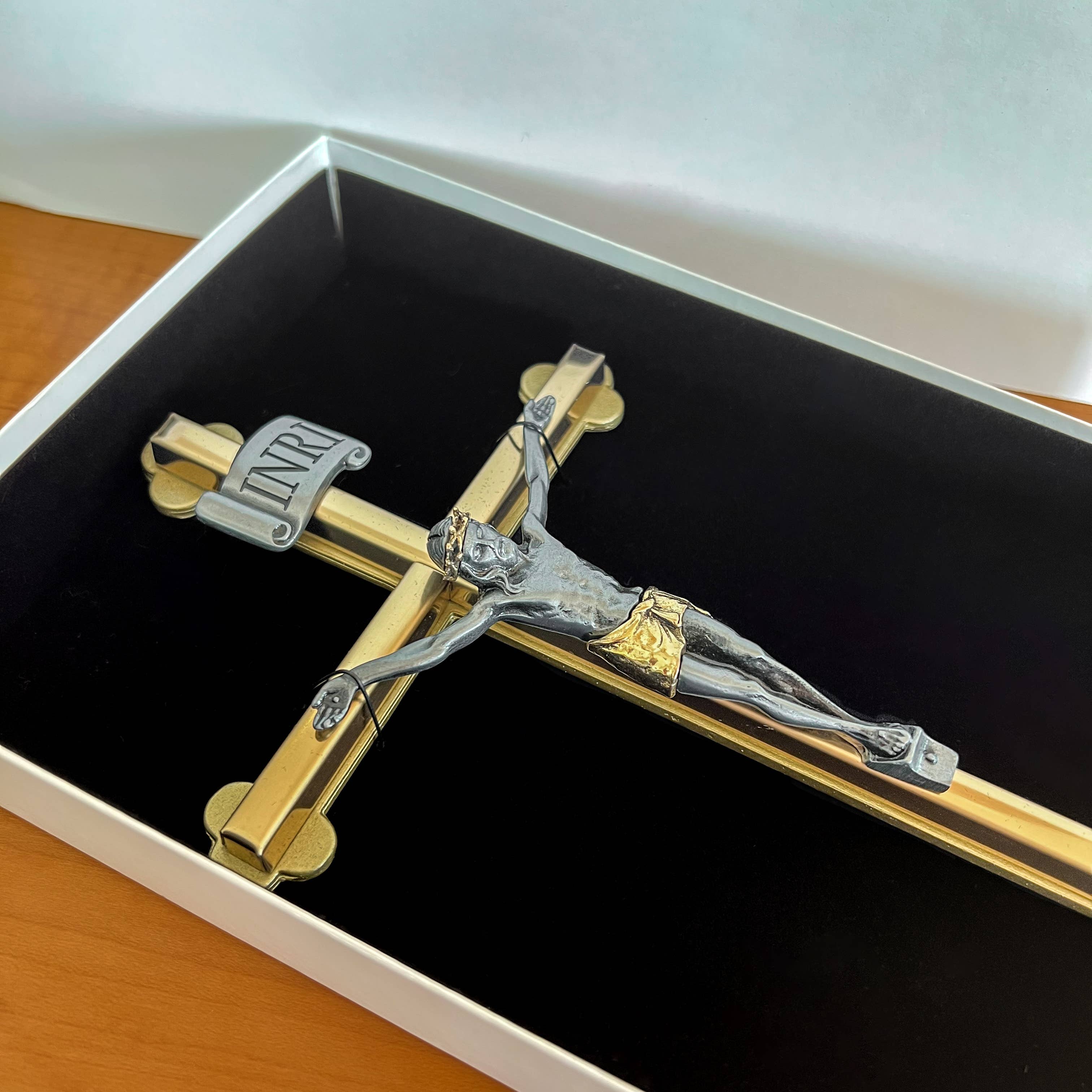 Abbey + CA Gift - Wholesale Wall Cross - 2-tone Wall Crucifix 8”3