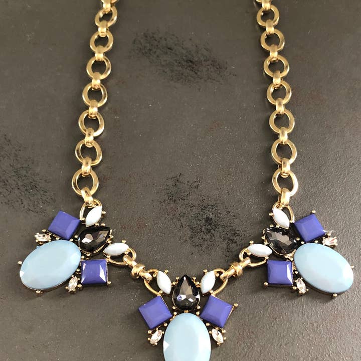 Lauren Lane - Wholesale Pendant/charm necklace - Amy Rhinestone Statement Necklace4