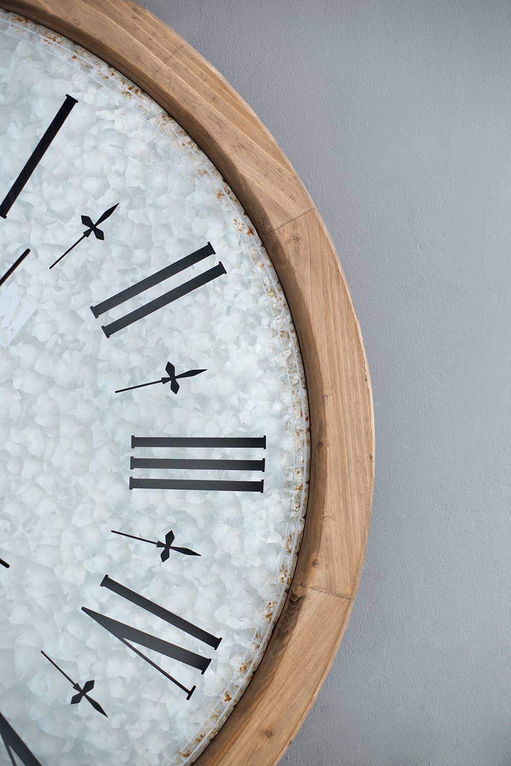 A&B Home Group Inc. - Venta al por mayor Relojes de pared - Reloj de Pared Rústico Kensington de 32,5"8