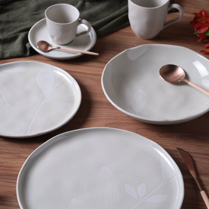 Porto Brasil - Wholesale Dinner Plate - Bio Stoneware Açucena Dinner Plate, 10.8"