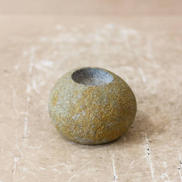 Botanical Boys - Wholesale Candle holder - River Stone Candle Holder - 62B.41