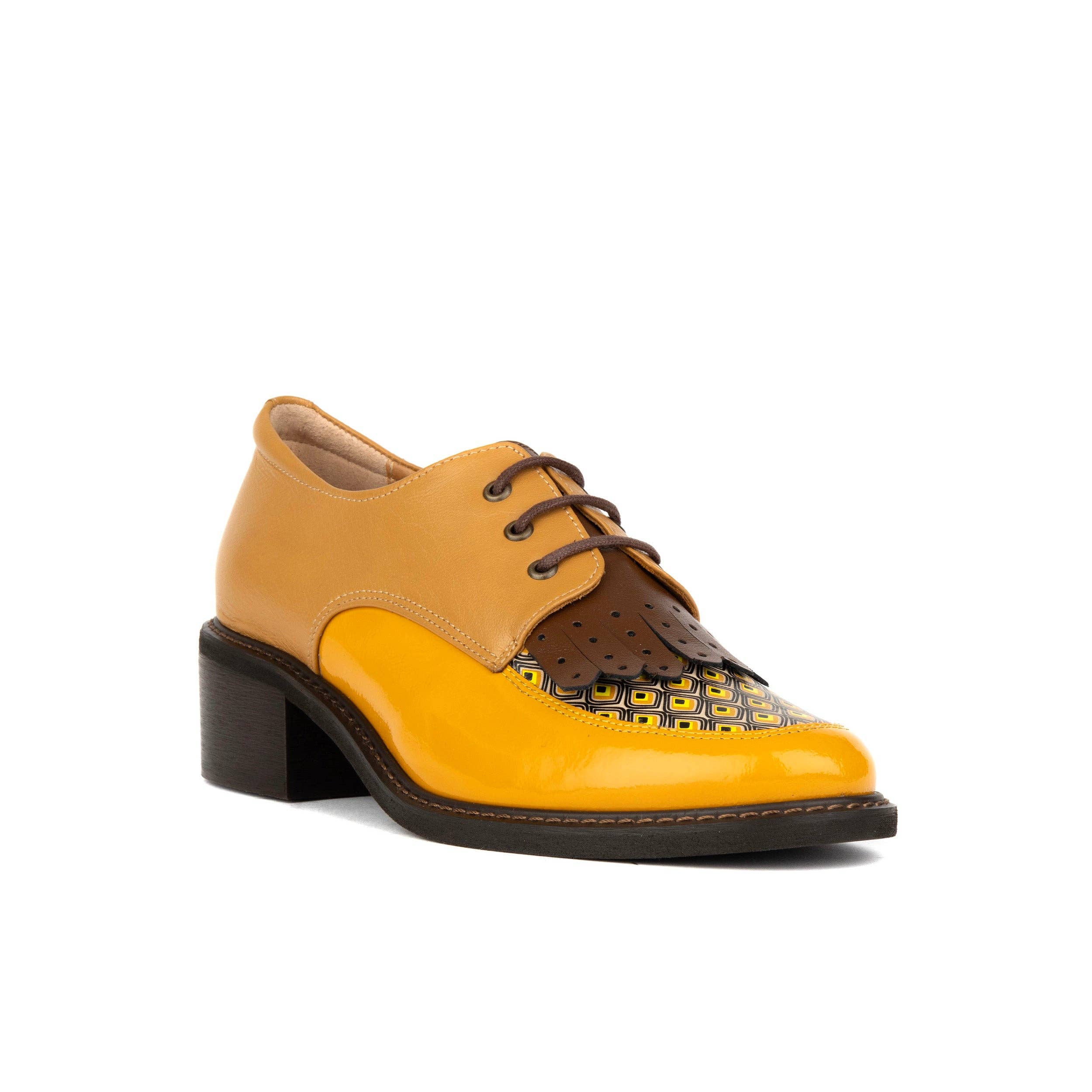 Embassy London – wholesale Brogue shoes – Women's – Retro Tone - Yellow & Brown - Women's leather lace-up with signature kiltie detail1