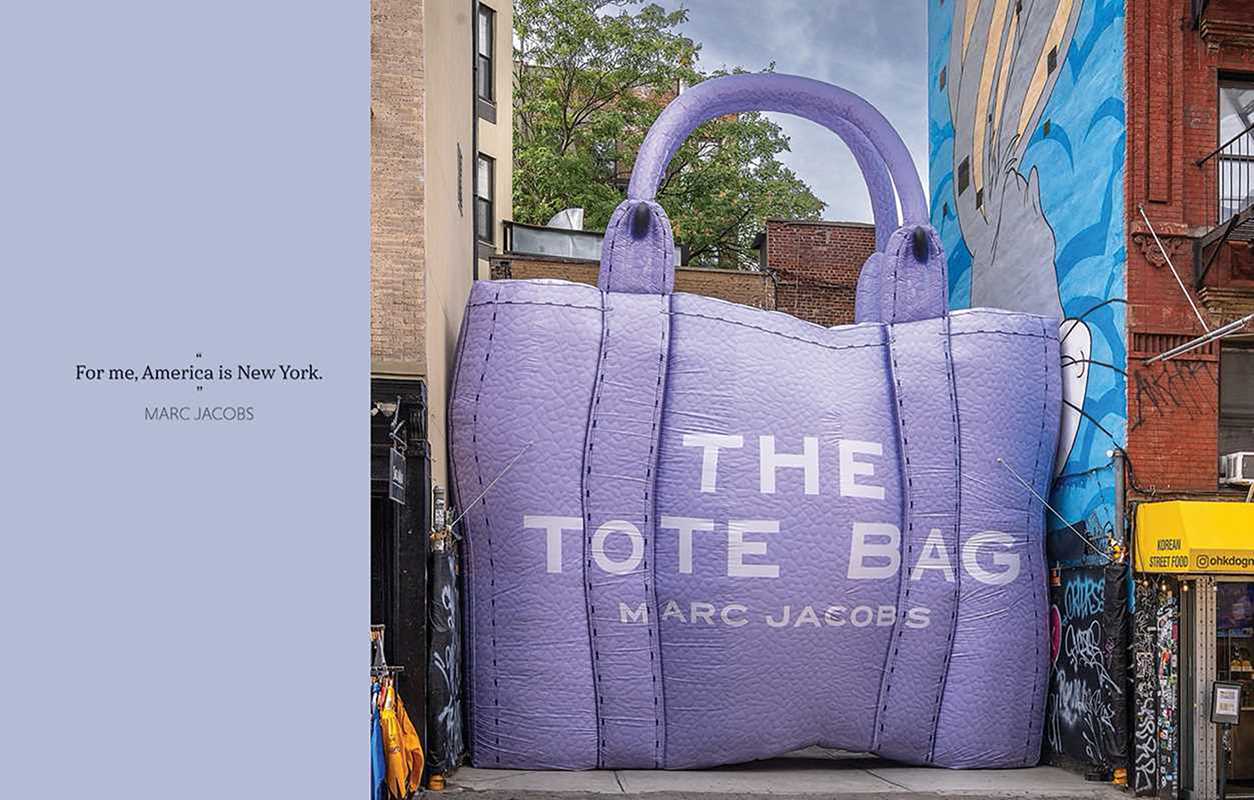 Simon & Schuster - Wholesale Display Book - New York. In Fashion by ACC1