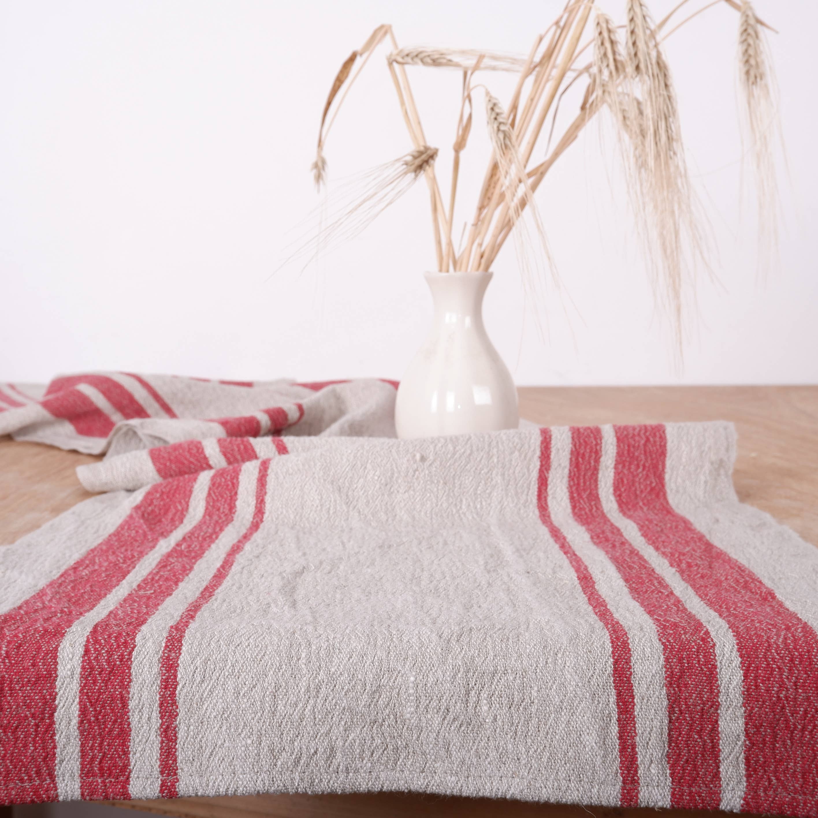 NorraVilla - Wholesale Table Runner - Black Striped - Grain - Linen Table Runner6