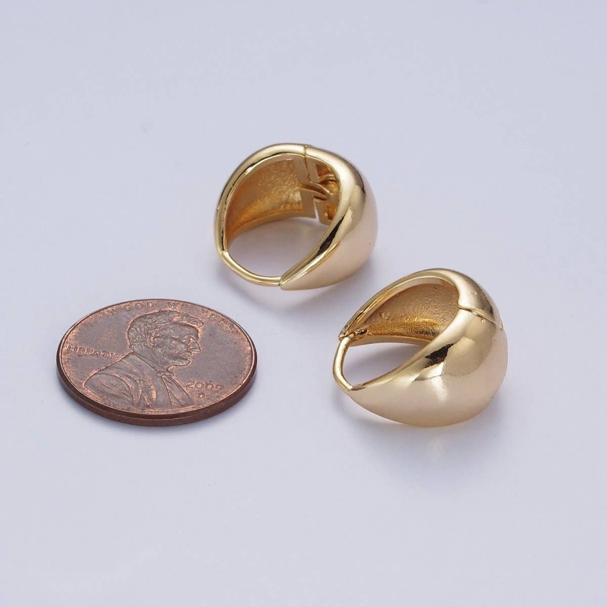 Aim Eternal – wholesale Huggie earrings – 24K Gold Filled Wide Chubby Band Hoops Huggie Earrings Q-1543