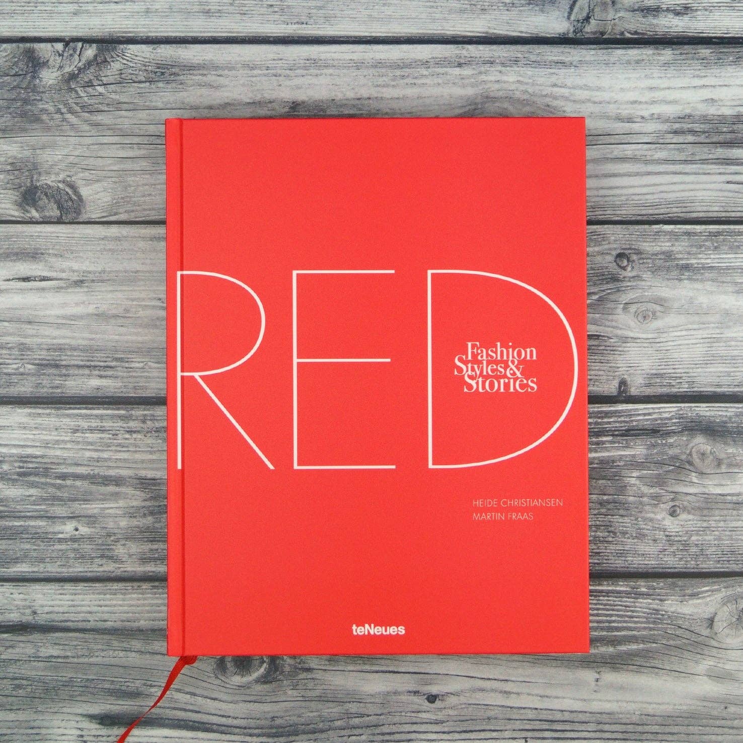 gestalten & teNeues - Wholesale Display Book - The Red Book4