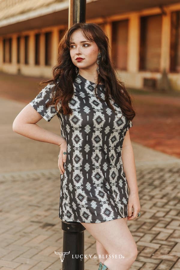 LUCKY & BLESSED - Wholesale Dress - Women's - Black Aztec Printed Short Sleeve Dress1