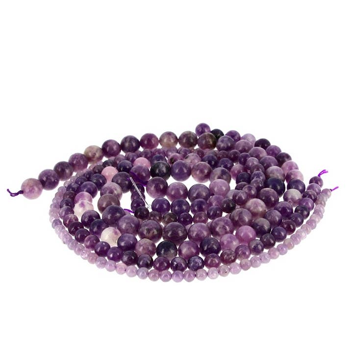 Perline chiare di lepidolite per la vendita all'ingrosso da parte di Artisans de Madagascar