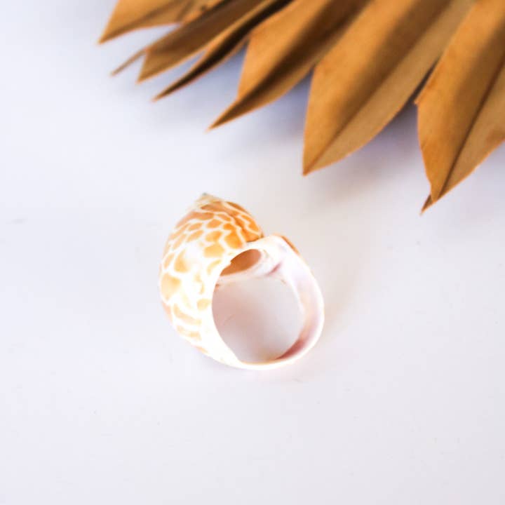 Bali Queen - Wholesale Cocktail/Statement Ring - Bali Shell Rings10