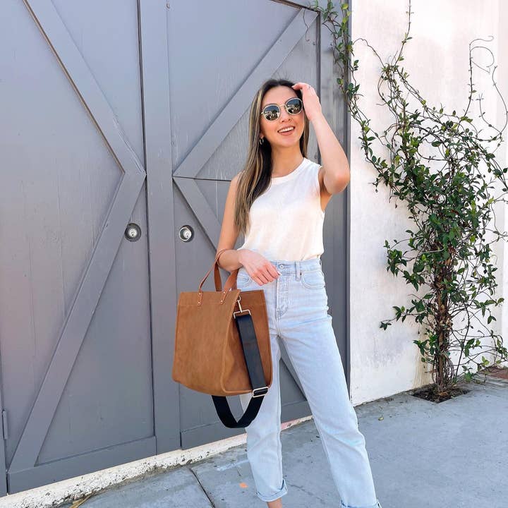 Threaded Pear - Wholesale Tote bag – Women's - Campbell Tote | Choose Your Strap1