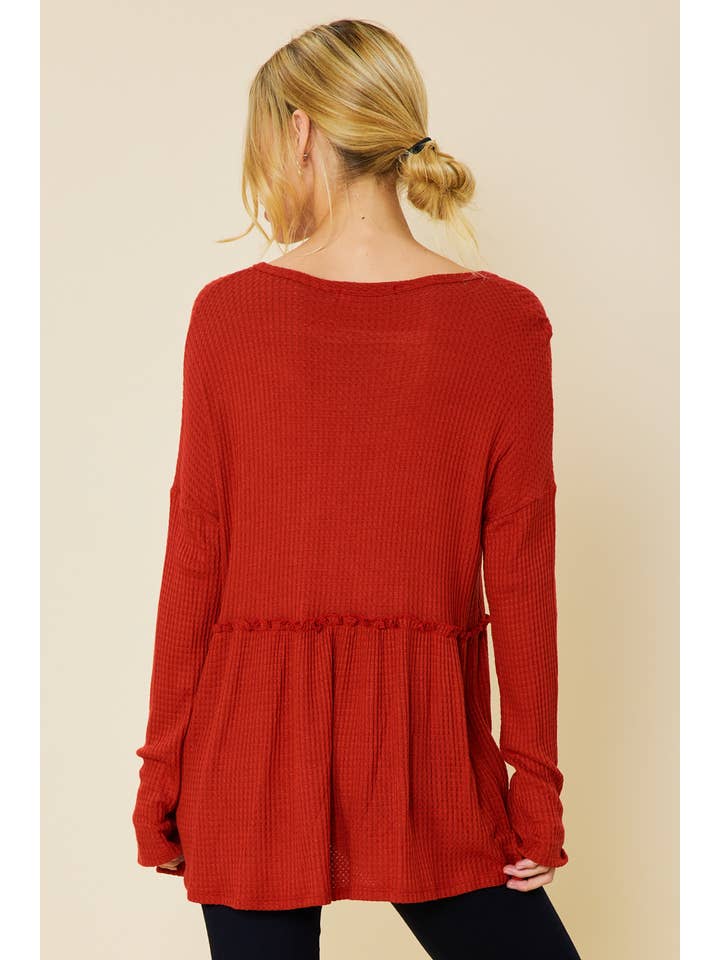 FSL Apparel - Vente Tunique – femme - ST6047 - HAUT PÉPLUM À MANCHES LONGUES ET COL HENLEY EN JERSEY GAUFRÉ11