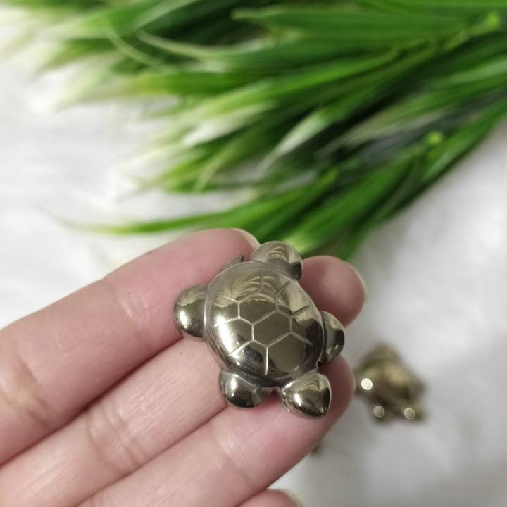 Soothing Crystals - Wholesale Spiritual Stone/Crystal - Wholesale Gold Pyrite Turtle Figurines |Bulk Crystal Animals1