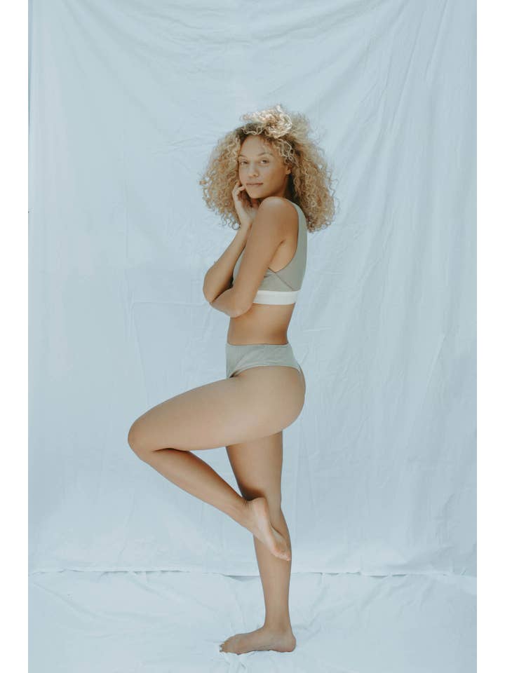 Esra the Label - Wholesale Bra – Women's - The Everyday Bra6