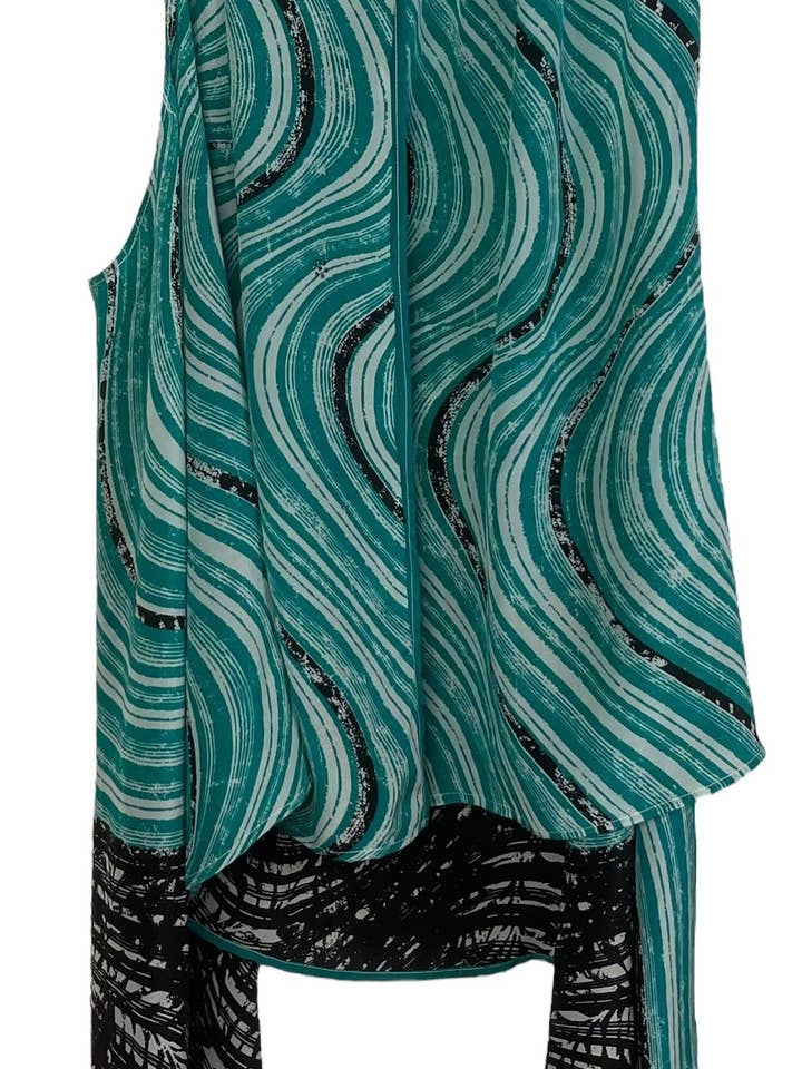 sariKNOTsari - Wholesale Outerwear Vest - Women’s - PRC8088 Avatar Pure Silk Versatile Vest0