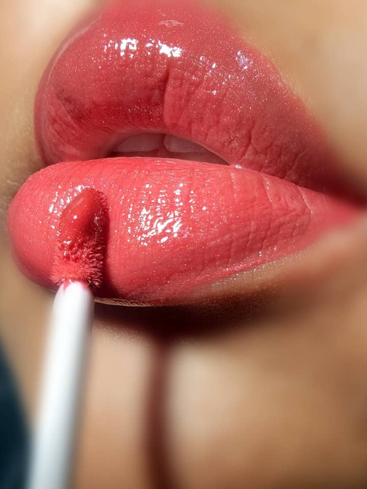 Firecracker Lipgloss for wholesale by S.I.S Cosmetics