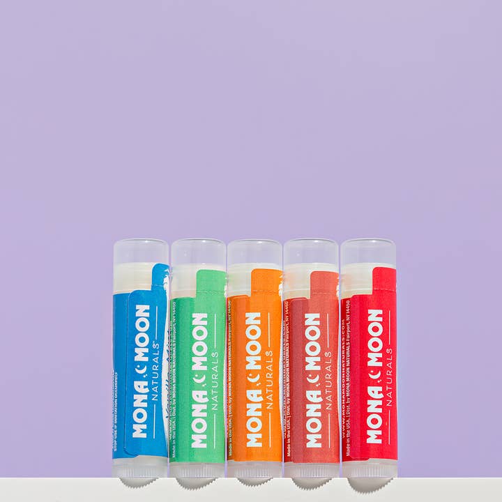 Baume à lèvres hydratant tout naturel tube en plastique de 4,25g pour la vente par Mona Moon Naturals
