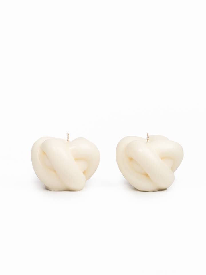 Small Knot Candle for wholesale by Melted flames