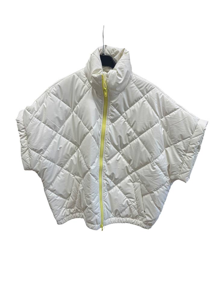 GIACCA IN PIUMINO LEGGERO "CAPE" SOLIDO (S A 3XL) (Copia) per la vendita all'ingrosso da parte di Saturne Paris - BIG SIZE EXCLUSIVE